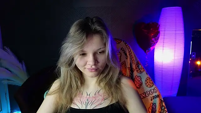 LitaBrom online show from March 2025 12:49:01 AM