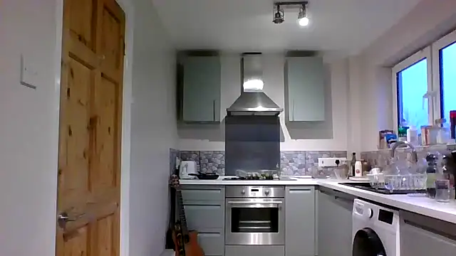 jimmybenido online show from February 2025 05:07:02 PM