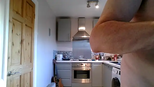 jimmybenido online show from October 2025 04:38:02 PM