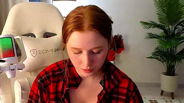 Meow babe online show from January 2025 11:56:01 AM