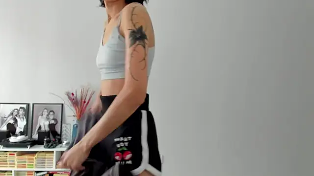 ailey chao online show from November 2025 03:28:01 AM