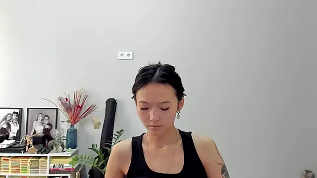 ailey chao online show from December 2025 03:05:01 AM