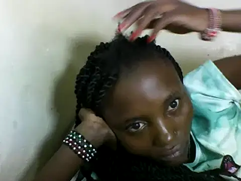 Snapshot of SexyNeedle22 chatting on February 2025 05:16:01 AM SexyNeedle22 online show from February 2025 05:16:01 AM