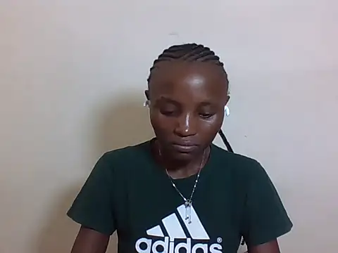 Snapshot of SexyNeedle22 chatting on September 2025 11:01:02 AM SexyNeedle22 online show from September 2025 11:01:02 AM