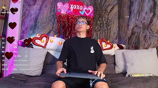 Daviid laidd online show from February 2026 08:04:01 PM