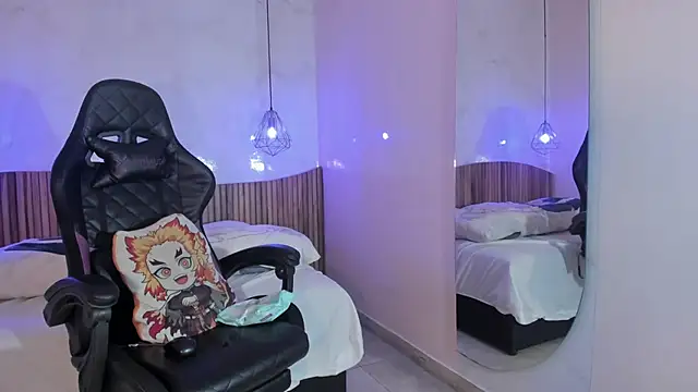 IamNayuta online show from March 2026 09:32:02 PM