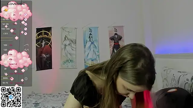 JorRoger online show from December 2024 11:13:02 PM