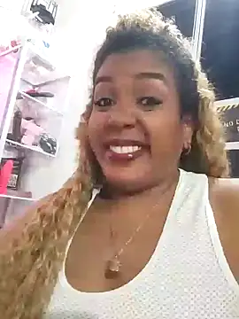 ELLA KELLY online show from February 2026 11:43:02 AM