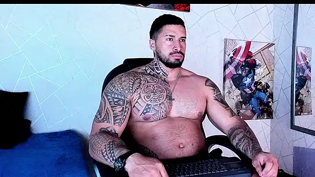 Cristian Walker online show from October 2025 12:09:02 PM