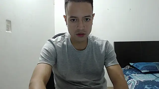 dimitriquiet05 online show from December 2024 02:20:01 AM