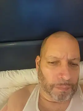 Just2much online show from April 2026 07:53:02 PM
