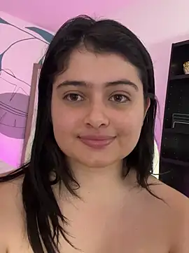 Snapshot of Stephania_18 chatting on February 2025 03:08:02 AM Stephania 18 online show from February 2025 03:08:02 AM