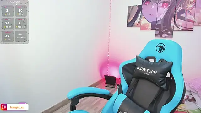 Snapshot of Julieta_cott chatting on June 2026 12:53:02 AM Julieta cott online show from June 2026 12:53:02 AM