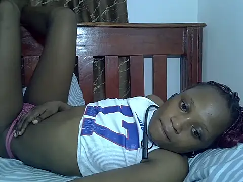 SpicyPetite online show from February 2026 05:37:02 AM