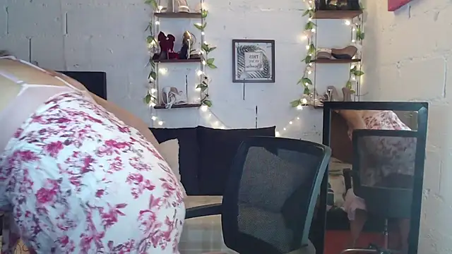 missrosario stepmoan online show from February 2026 02:23:02 PM