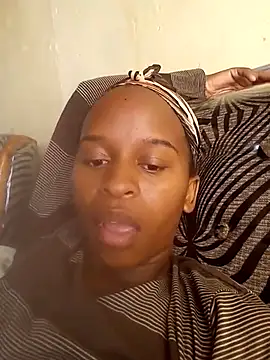 Snapshot of Nomawethu2002 chatting on November 2025 05:52:01 AM Nomawethu2002 online show from November 2025 05:52:01 AM