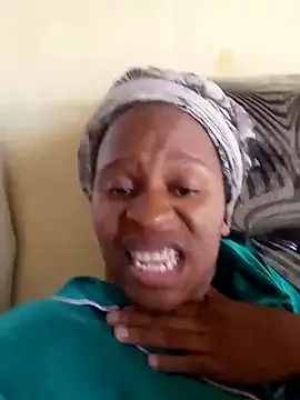 Snapshot of Nomawethu2002 chatting on November 2025 06:01:01 AM Nomawethu2002 online show from November 2025 06:01:01 AM