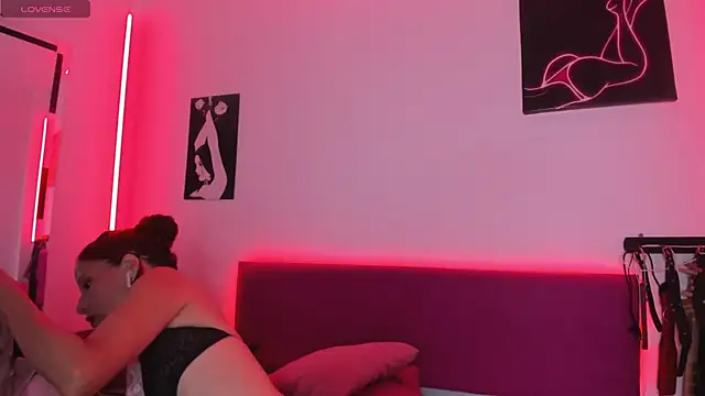 Little Naughtty online show from February 2025 02:21:01 PM