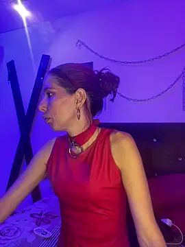Snapshot of Little_Naughtty chatting on May 2026 02:00:01 PM Little Naughtty online show from May 2026 02:00:01 PM