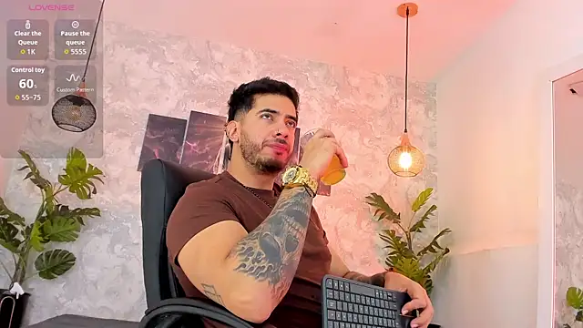 Snapshot of Nate_franco chatting on July 2026 03:57:02 AM Nate franco online show from July 2026 03:57:02 AM