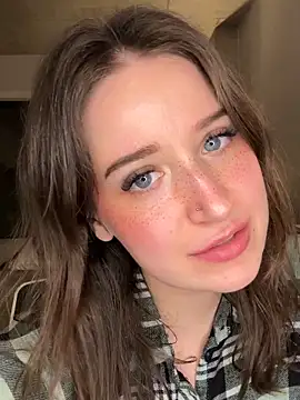 nerdynina online show from December 2025 01:55:01 AM