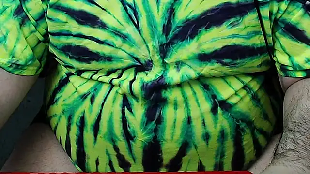 Snapshot of Dominant_BEAR chatting on November 2025 01:42:02 PM Dominant BEAR online show from November 2025 01:42:02 PM