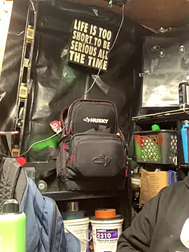 Snapshot of valleyoneofakind chatting on February 2026 08:16:01 PM valleyoneofakind online show from February 2026 08:16:01 PM