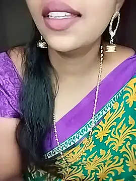 Snapshot of hotlovelygirl chatting on September 2025 06:08:01 PM hotlovelygirl online show from September 2025 06:08:01 PM