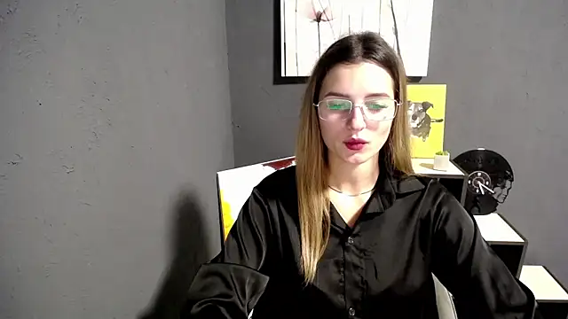 lady olivia  online show from November 2025 01:44:02 PM