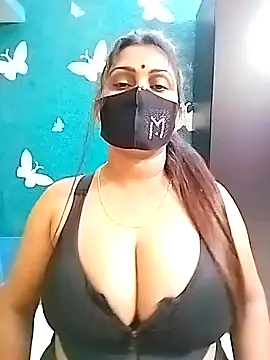 Snapshot of Riya_Sexy_Baby chatting on November 2025 05:29:02 AM Riya Sexy Baby online show from November 2025 05:29:02 AM