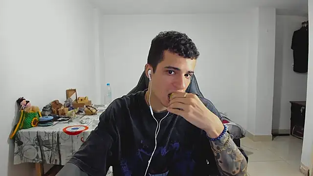 Balo lovers online show from January 2025 03:04:02 PM