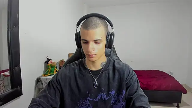 Balo lovers online show from March 2025 07:05:02 PM