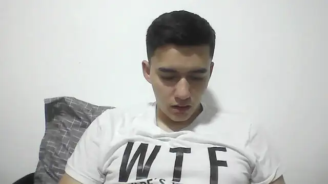 Estebitan vm online show from December 2025 01:02:01 AM