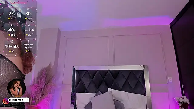 keitlynsoto online show from October 2025 12:39:02 PM