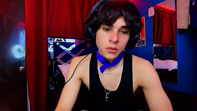 Luke Howland online show from January 2026 10:02:02 PM