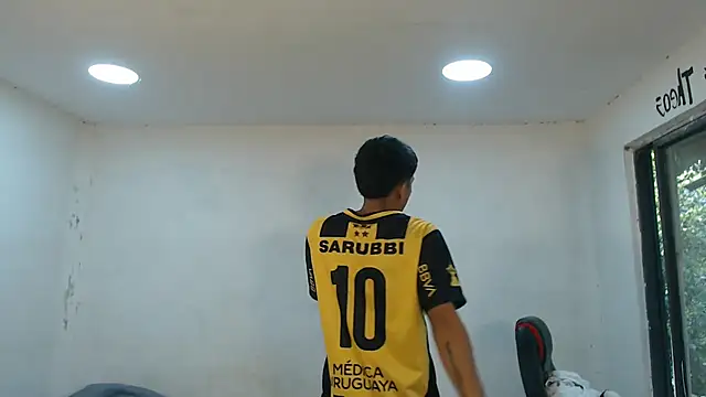 danielitopapuu online show from November 2025 02:38:01 PM