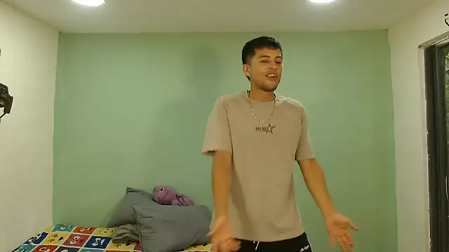 danielitopapuu online show from November 2025 10:00:02 PM