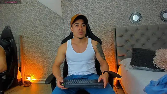 Snapshot of Bryson_Collins_ chatting on January 2025 11:32:02 AM Bryson Collins online show from January 2025 11:32:02 AM