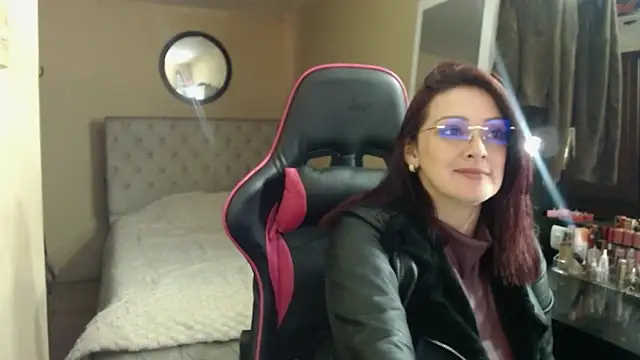 Carol Scottt online show from April 2026 06:55:02 PM