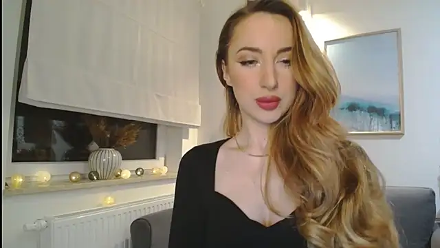 JulietteDiamond online show from February 2025 03:32:02 PM
