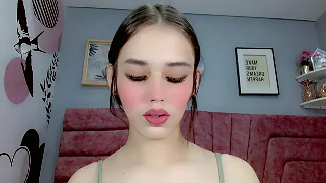 ValeriaAguilar online show from March 2025 04:37:01 PM