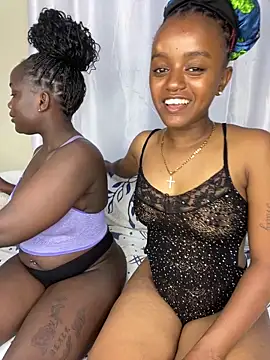 Snapshot of Doublefreaks chatting on October 2025 09:57:01 PM Doublefreaks online show from October 2025 09:57:01 PM