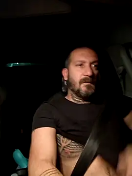 teddy79good online show from October 2025 04:01:02 AM