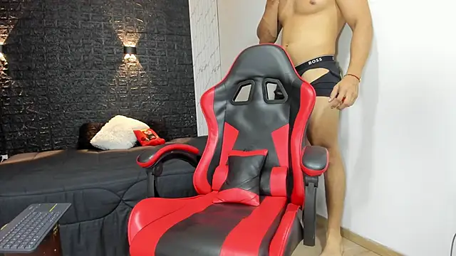 taurus boy1 online show from February 2026 11:16:02 PM