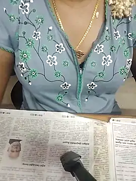 Snapshot of Aishu-tamil09 chatting on January 2026 05:49:02 PM Aishu-tamil09 online show from January 2026 05:49:02 PM