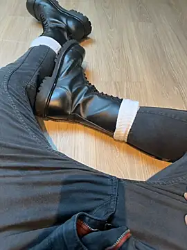 dickshome online show from December 2025 09:14:02 AM