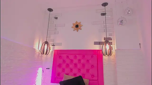 Snapshot of mia_six66 chatting on January 2025 11:21:02 AM mia six66 online show from January 2025 11:21:02 AM