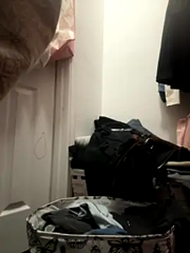 myloveforyouu online show from November 2025 10:03:02 AM