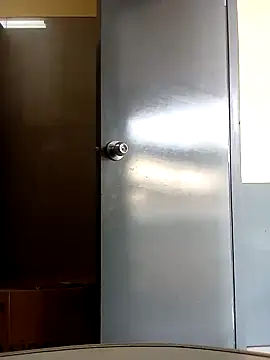 Snapshot of Romeoblues chatting on January 2025 06:35:01 PM Romeoblues online show from January 2025 06:35:01 PM