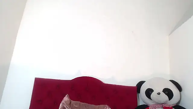 Luluu 08 online show from February 2025 04:54:02 PM